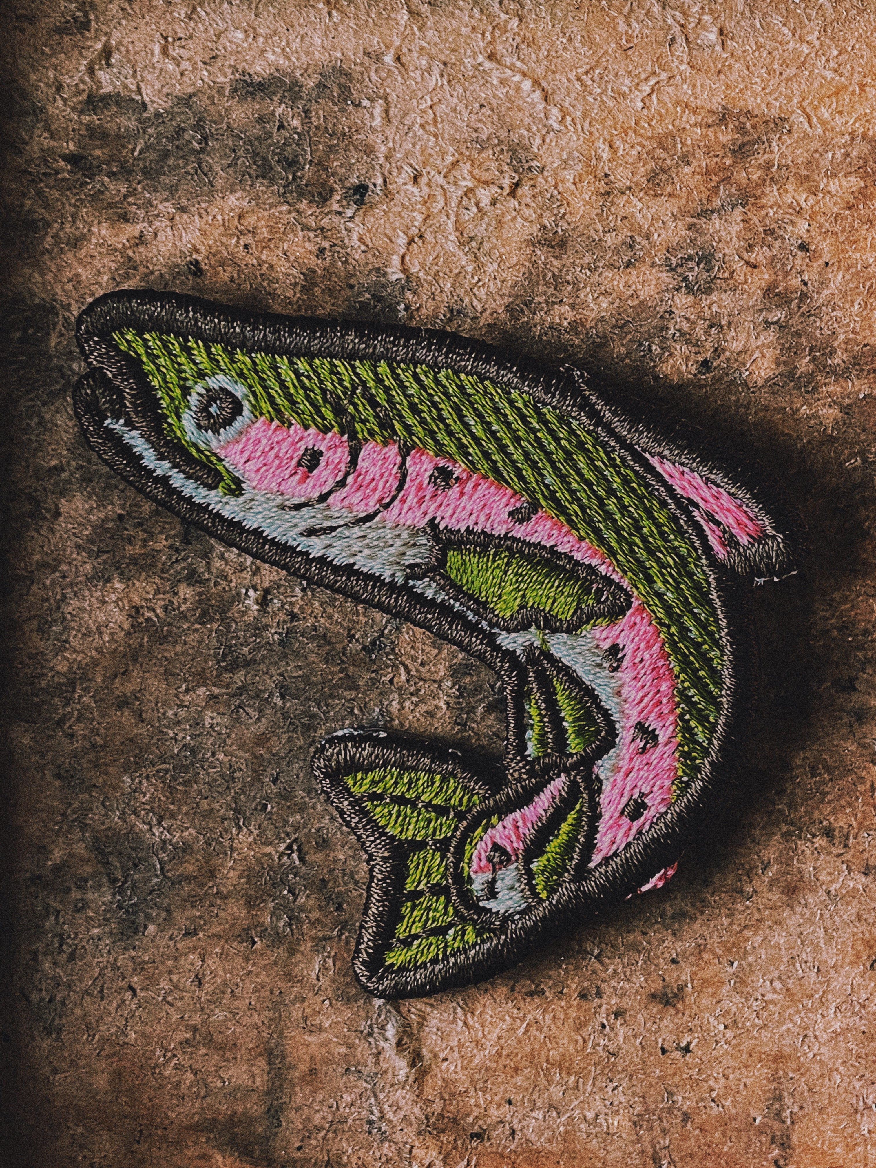 Truite - Patch/Broche