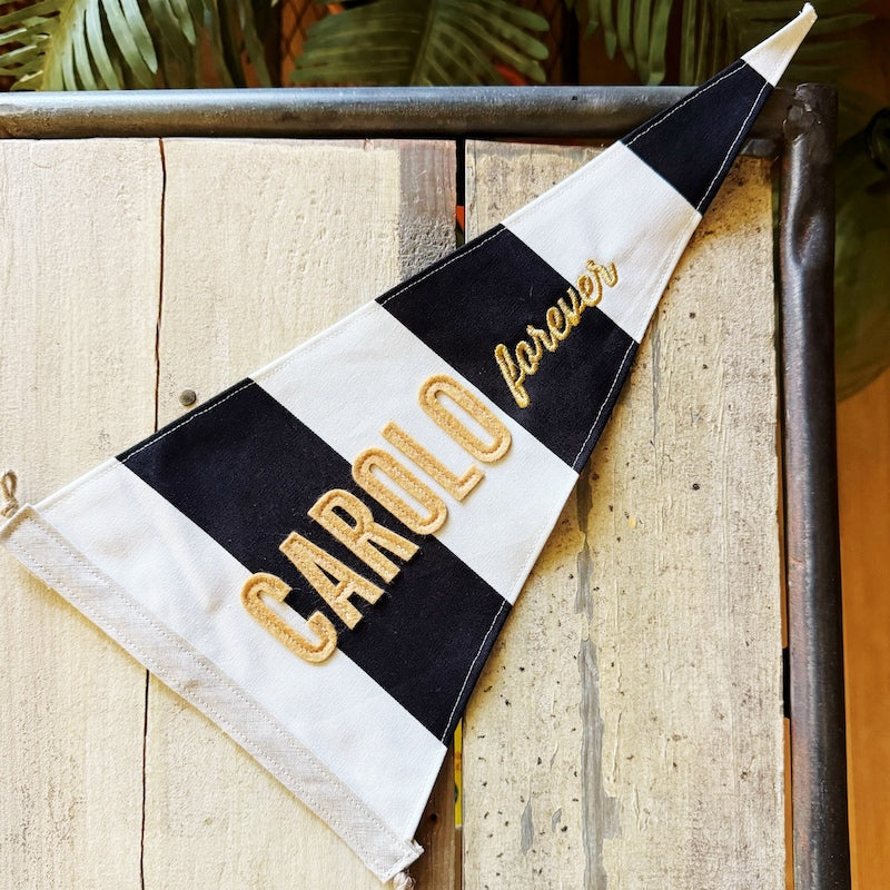 Fanion "Carolo forever"