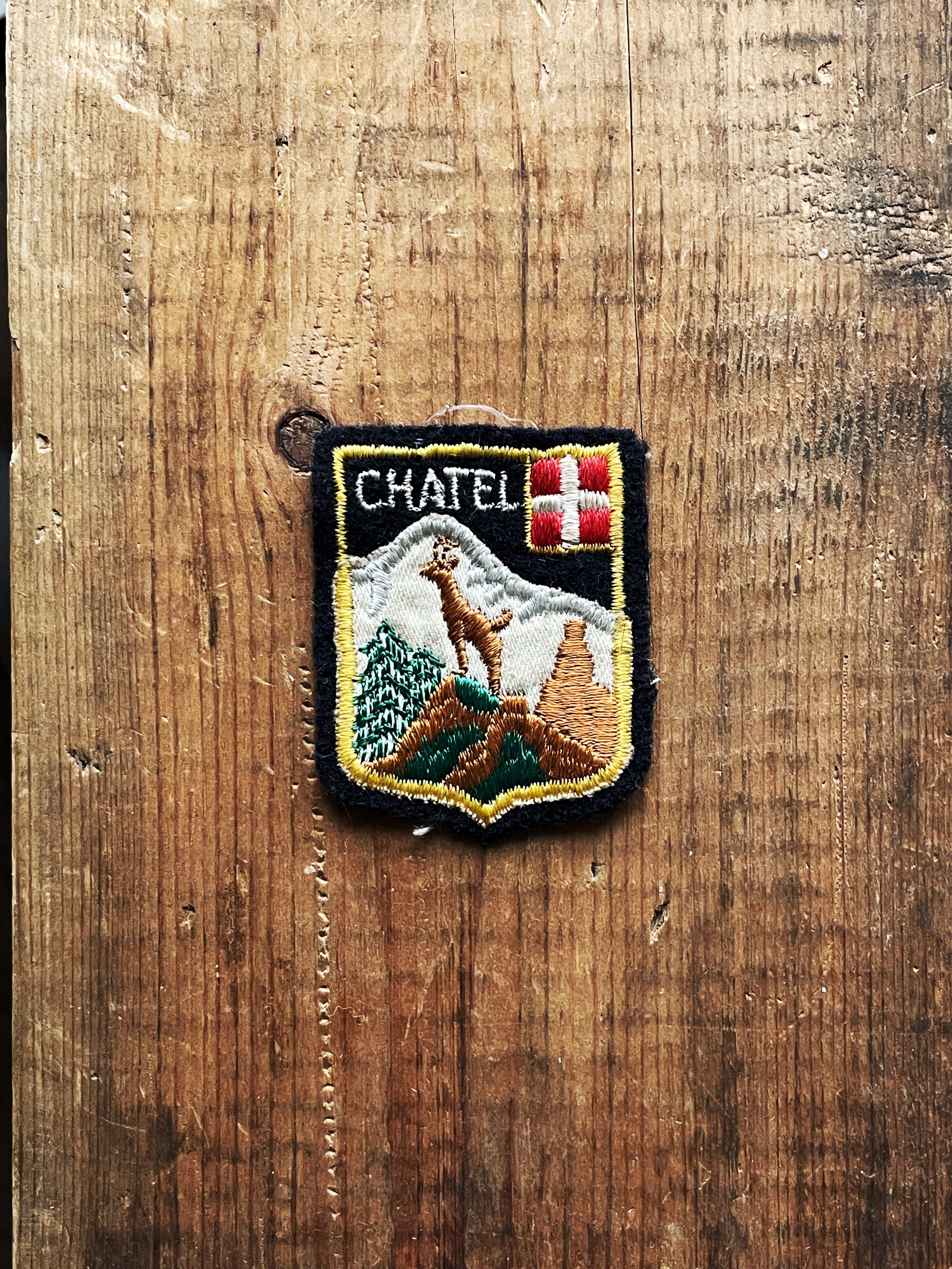 Chatel - Écusson vintage