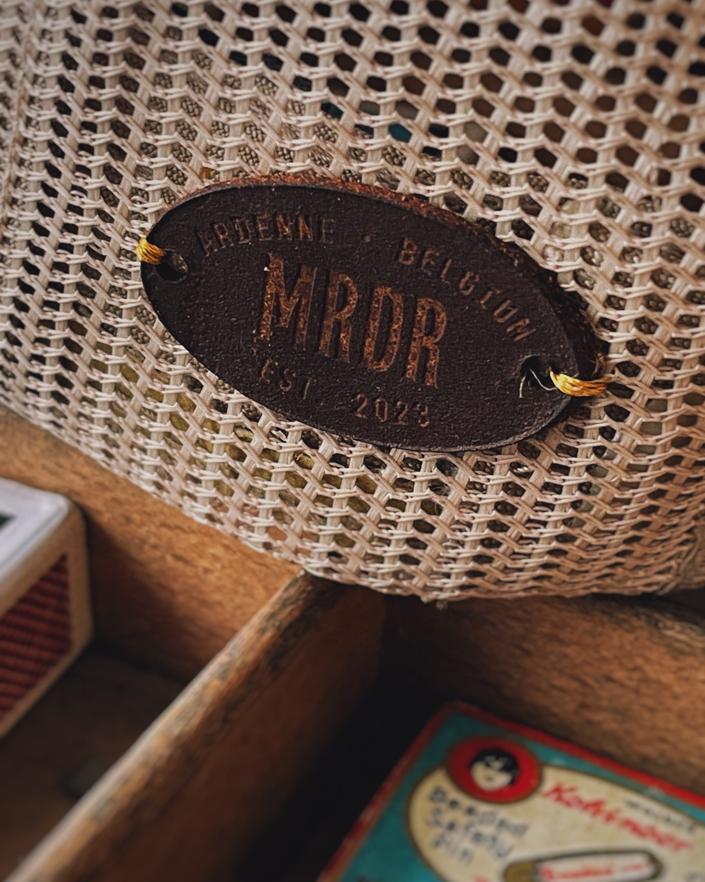 Casquette rétro trucker avec écusson "Tête de mort" brodé - MIRADOR