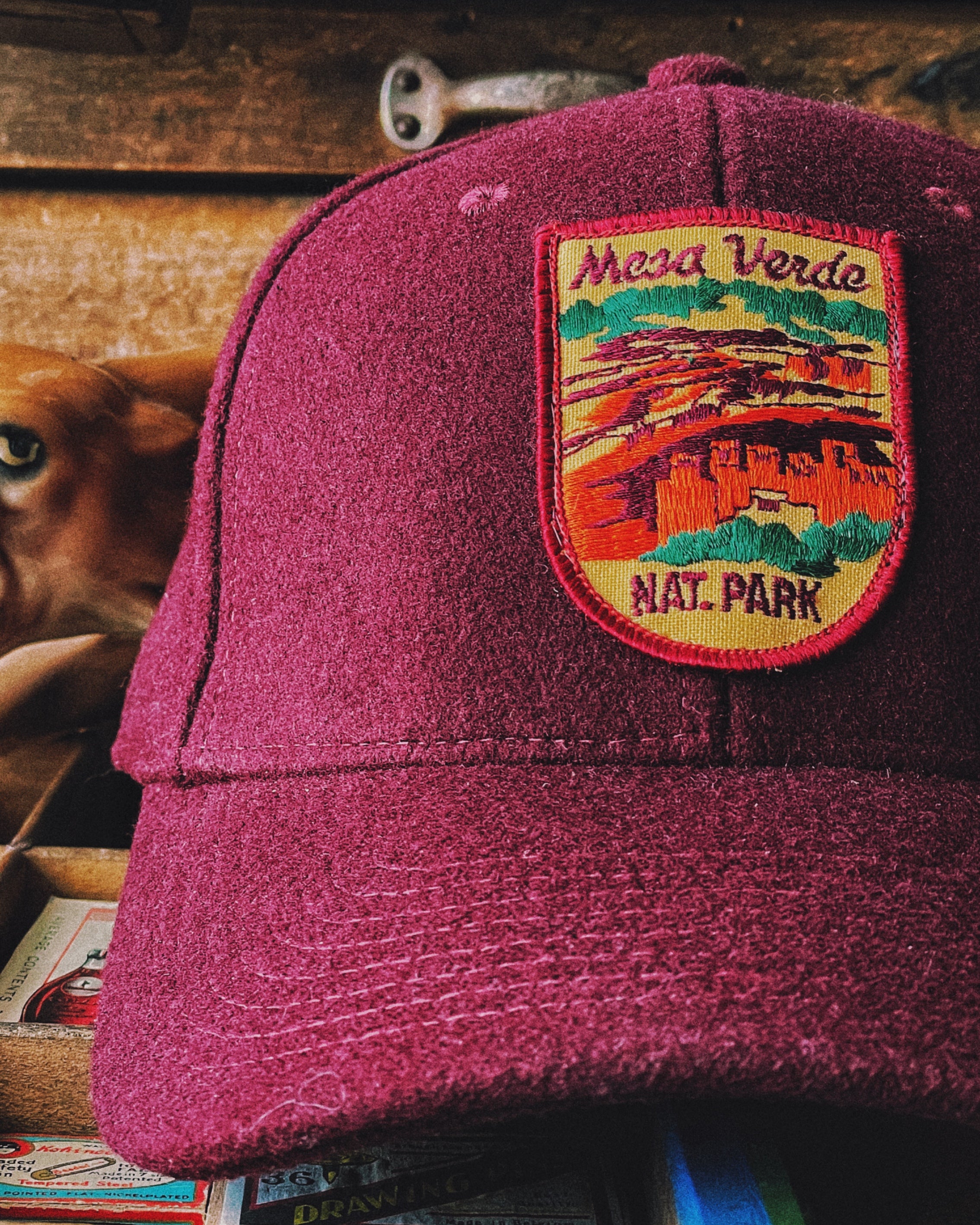 Casquette éco-responsable effet "laine" avec écusson vintage "Mesa verde"