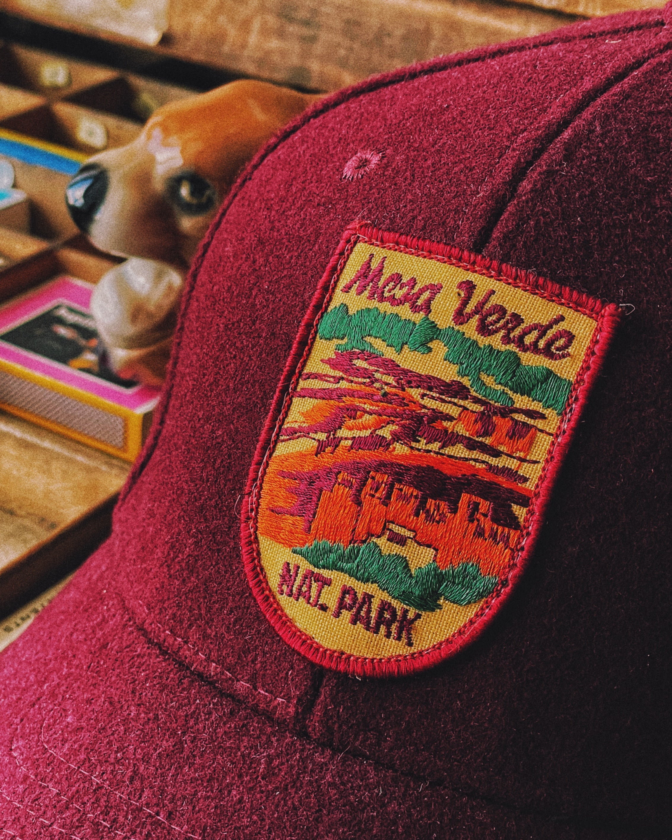 Casquette éco-responsable effet "laine" avec écusson vintage "Mesa verde"